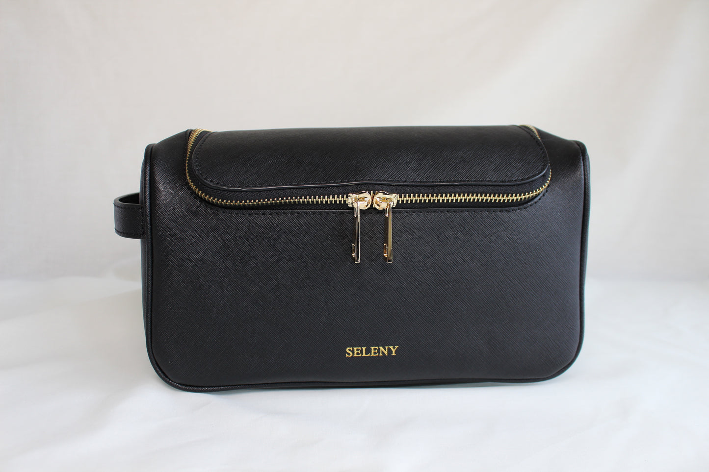 Seleny Men's Leather Toiletry Bag